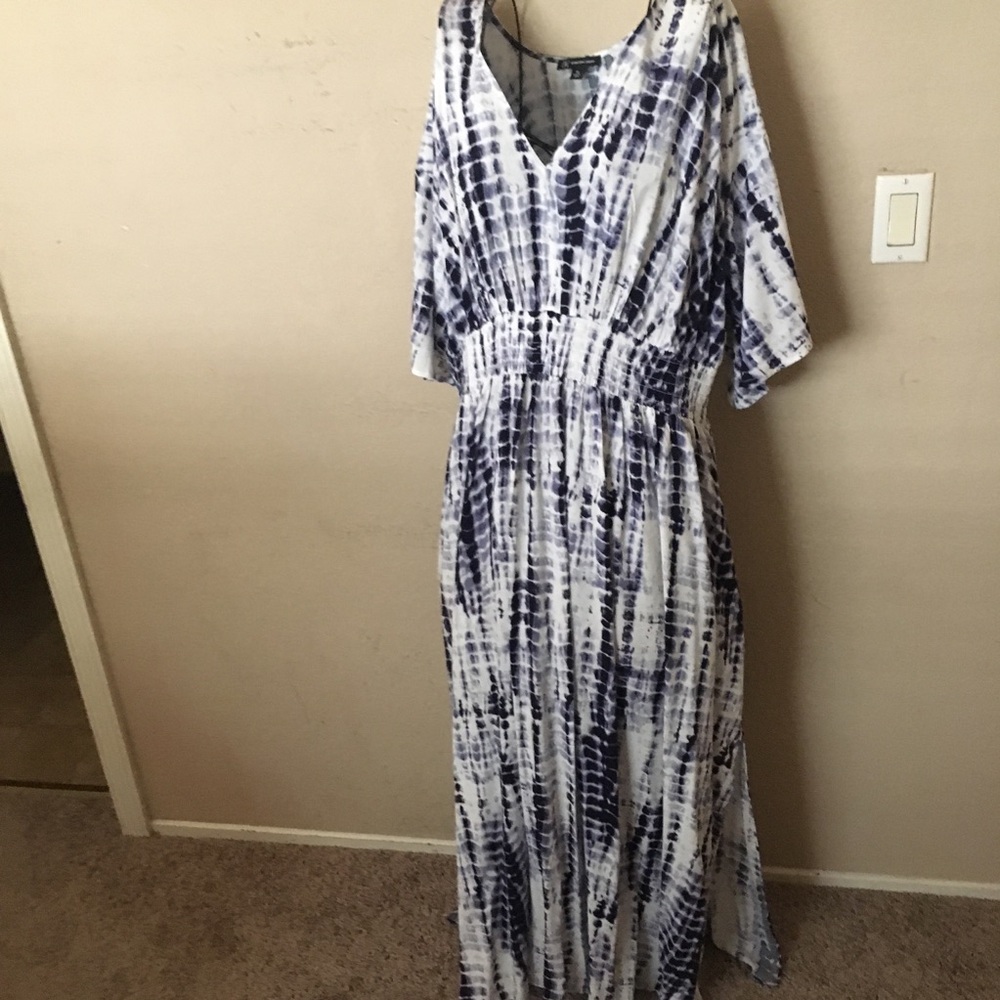 🎉Gorgeous Macy’s inc maxi dress size 3X look🎉 - Picture 2 of 7